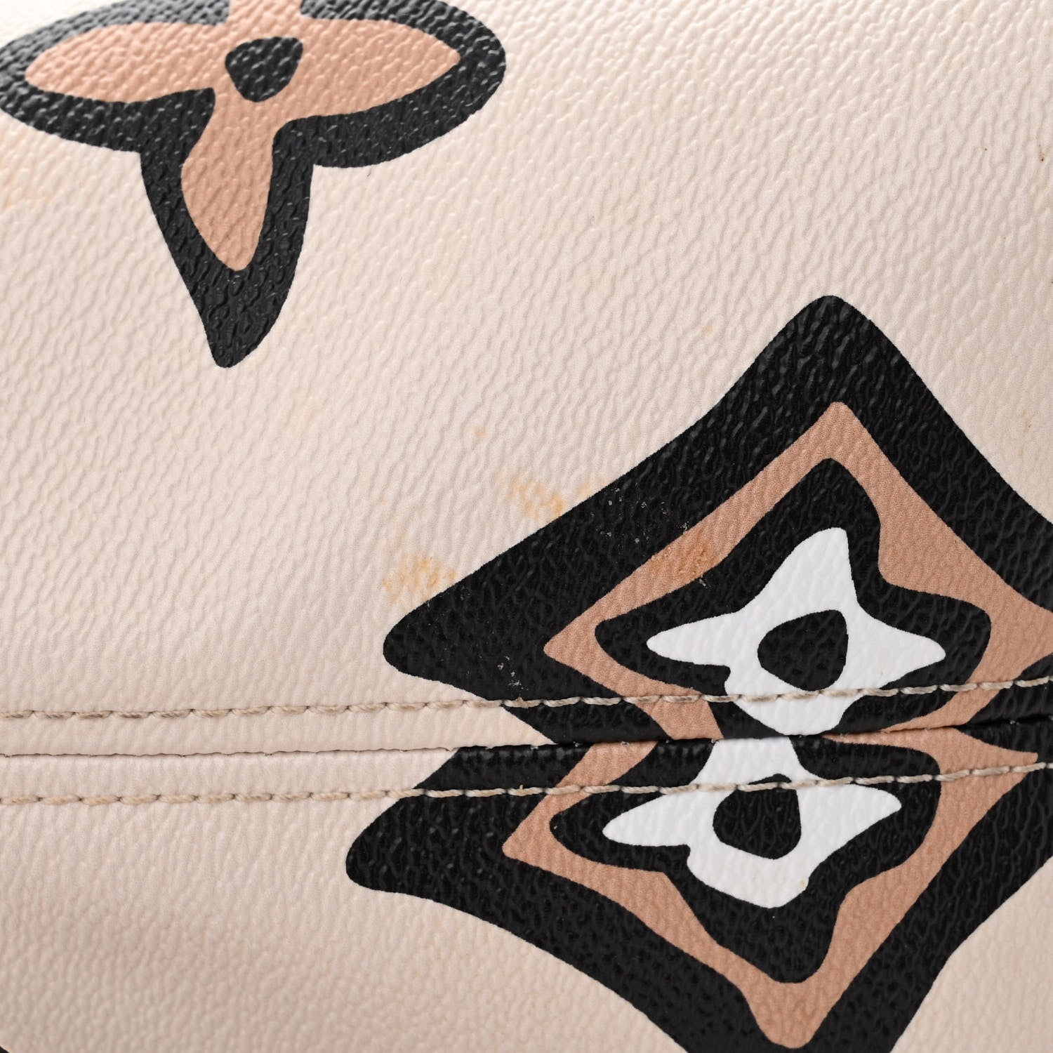 Louis Vuitton Monogram Giant Wild at Heart Neverfull MM Creme 12 of 13