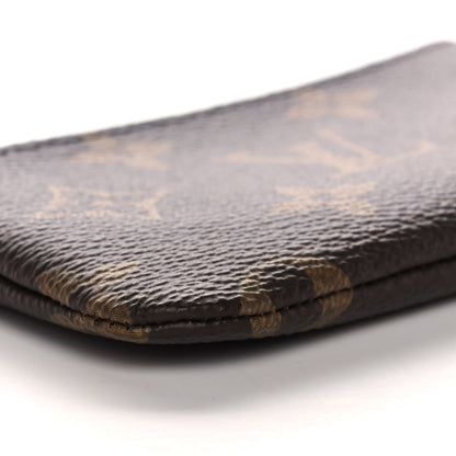 Louis Vuitton Monogram Key Pouch 8 of 10