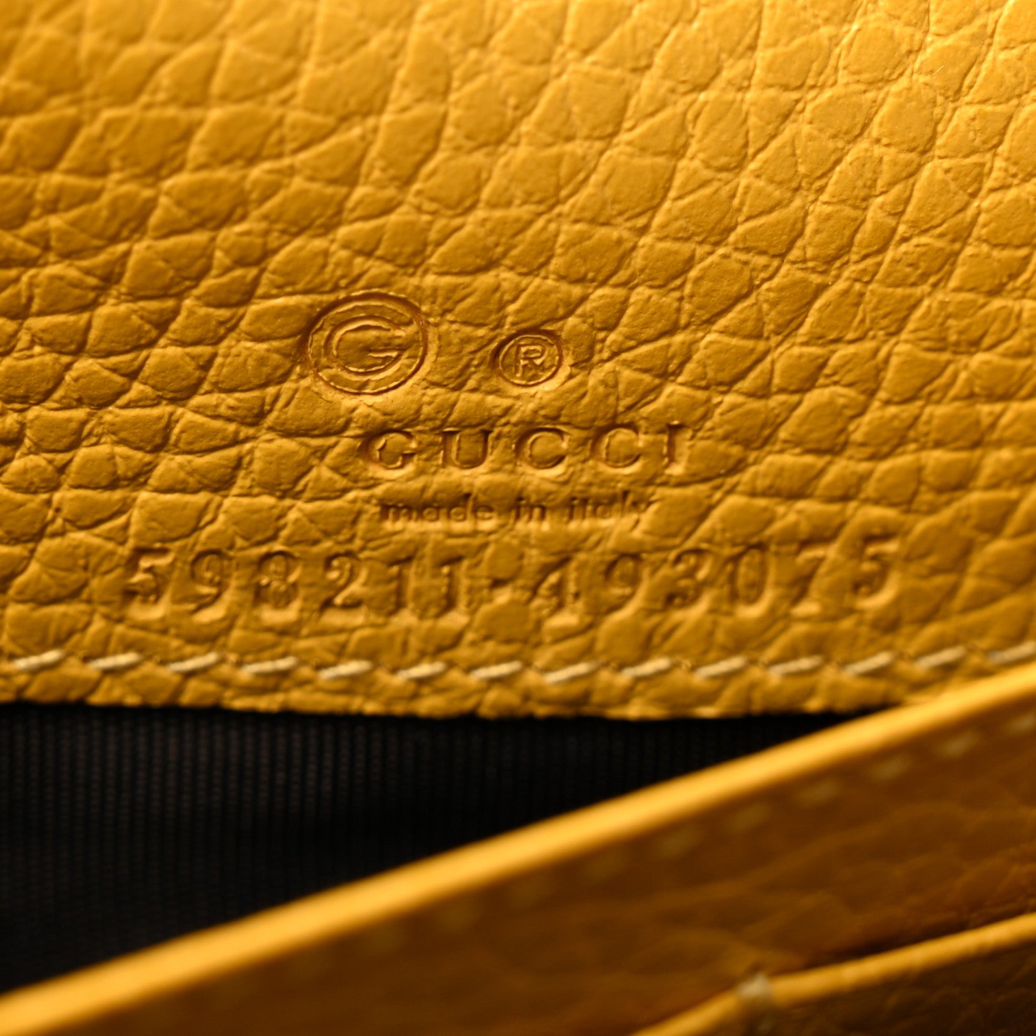 Gucci Pebbled Calfskin Soho Wallet on Chain New Buttercup 6 of 11