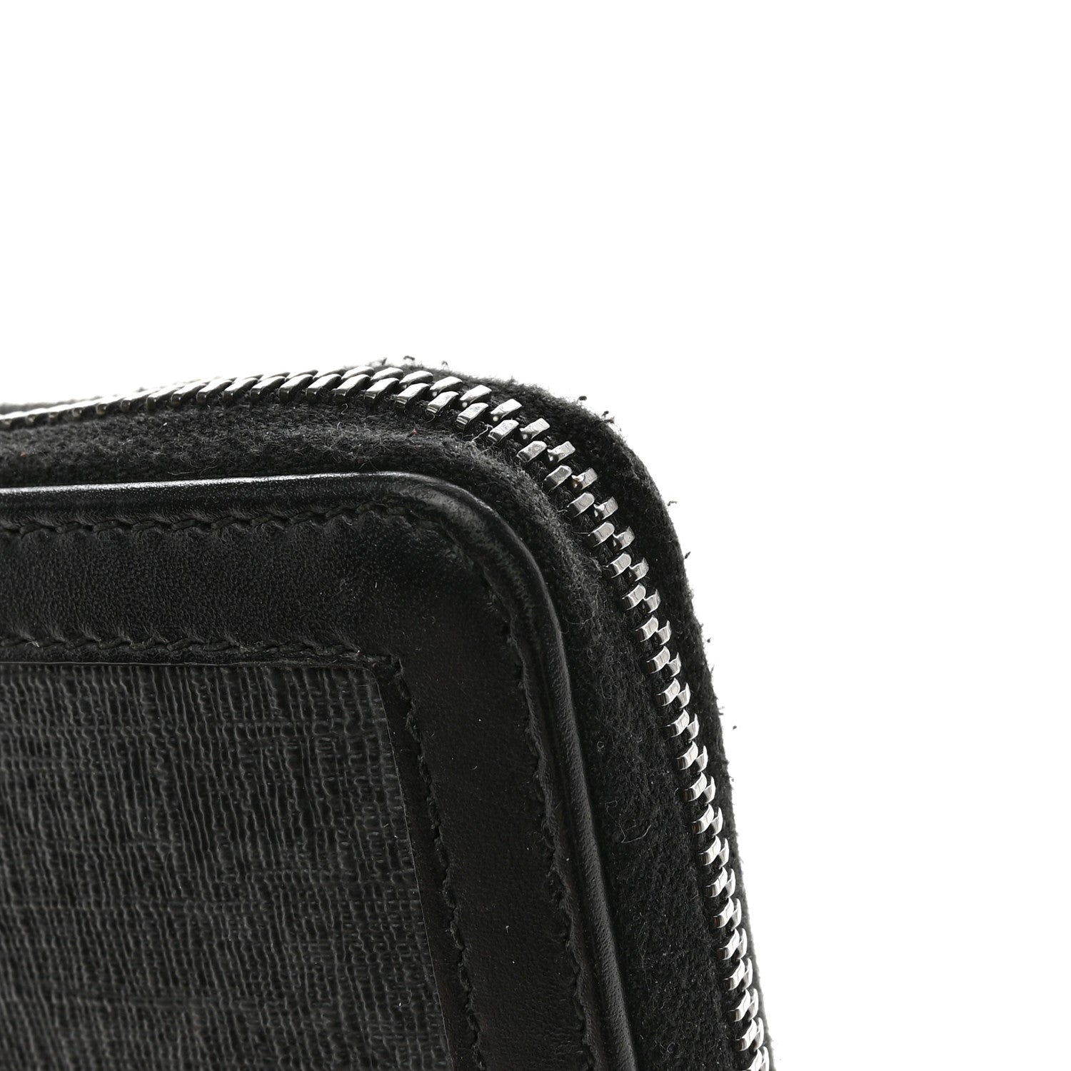 Gucci GG Supreme Monogram Zip Around Wallet 10 of 10