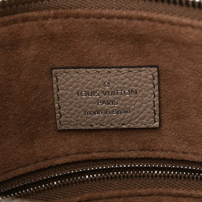 Louis Vuitton Mahina Beaubourg Hobo MM Galet 6 of 10
