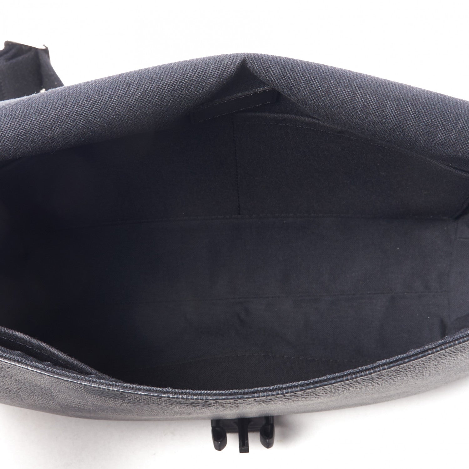 Louis Vuitton Damier Graphite Skyline Messenger PM 4 of 7