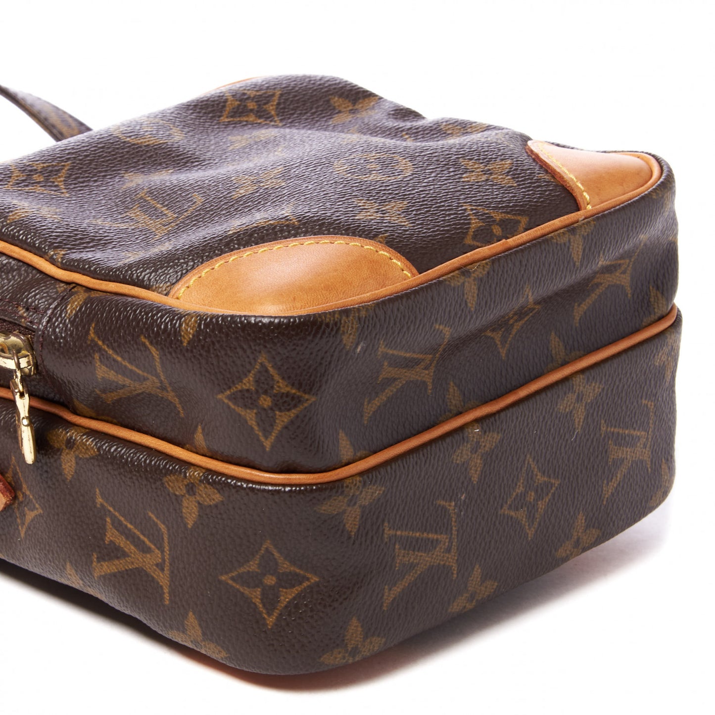Monogram Amazone