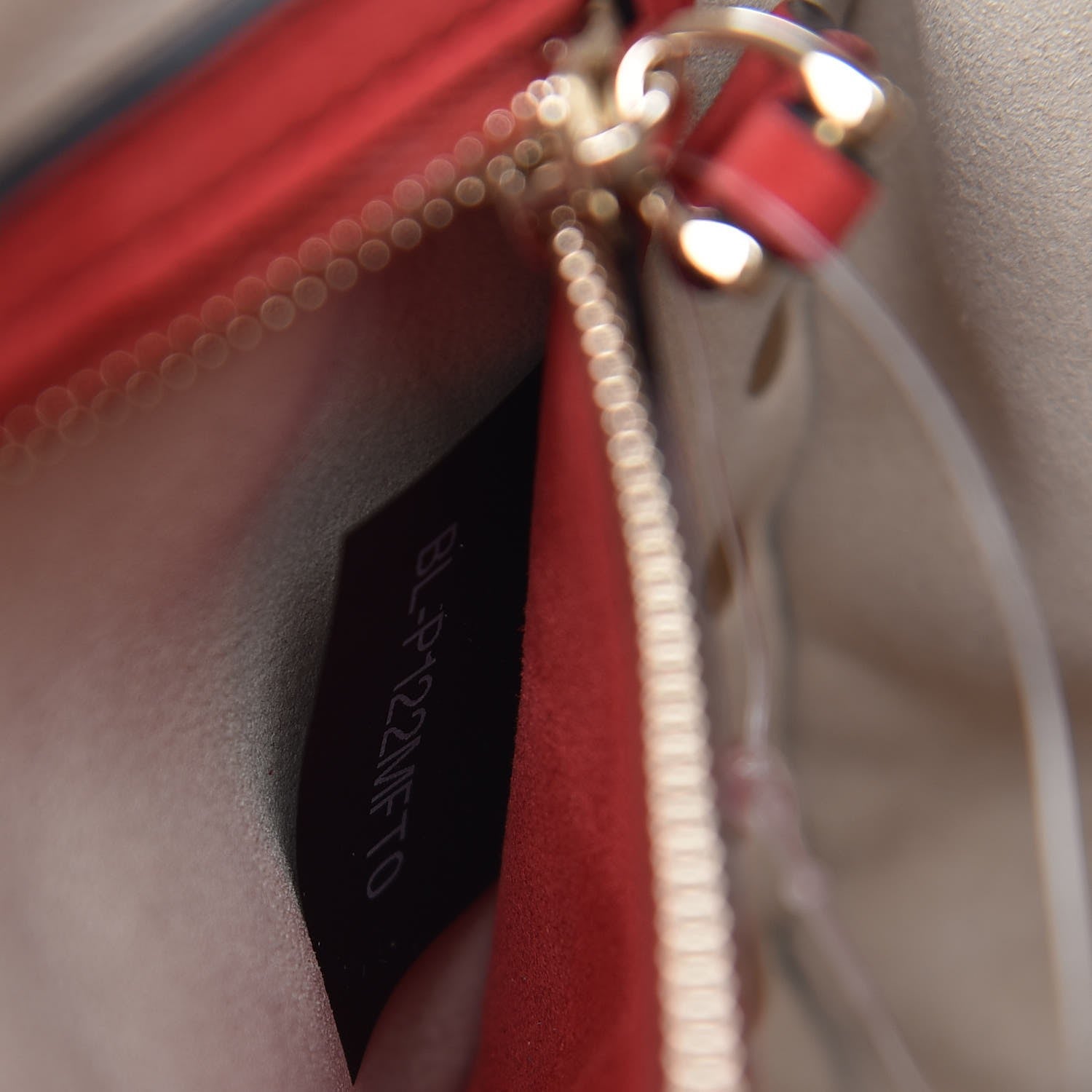 Valentino Garavani Craquele Nappa Butterfly Medium Rockstud Spike Shoulder Bag Light Ivory 8 of 10