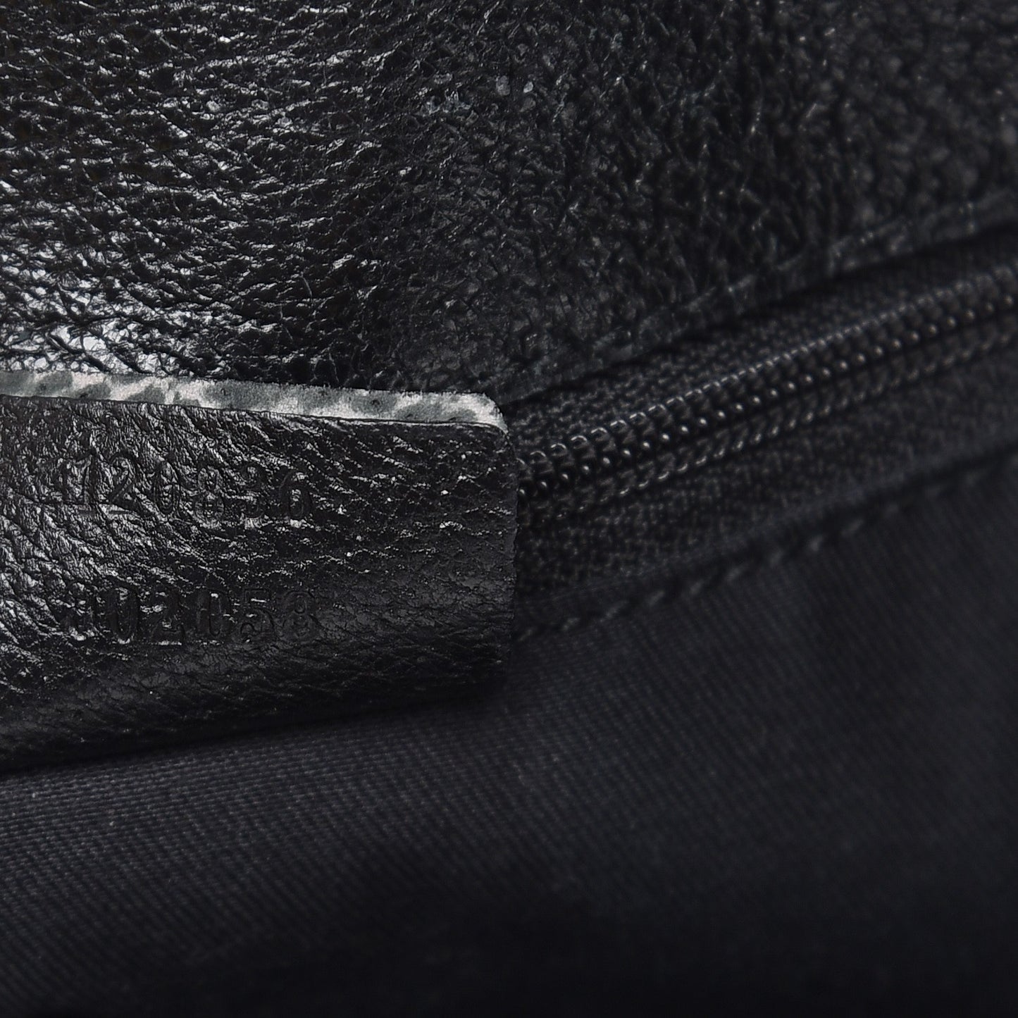 Monogram Large Eclipse Tote Black