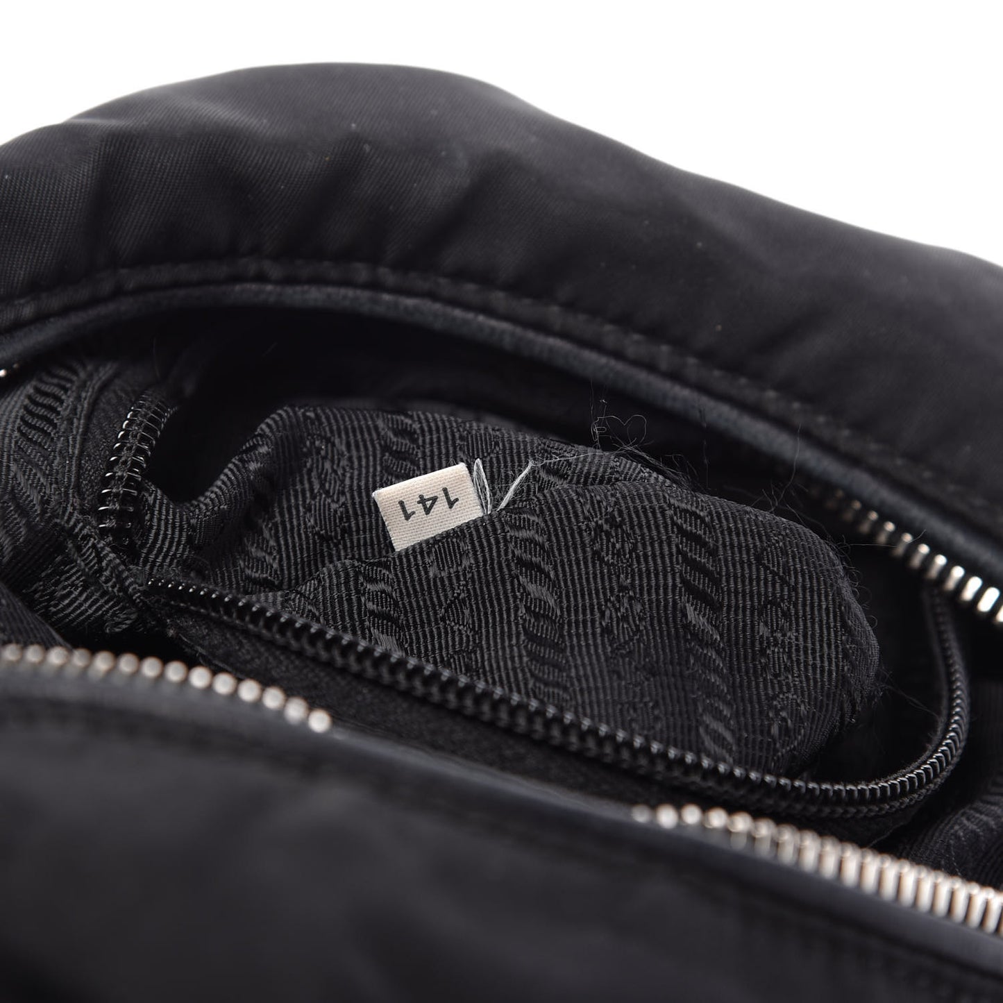 Tessuto Nylon Vitello Shoulder Bag Black