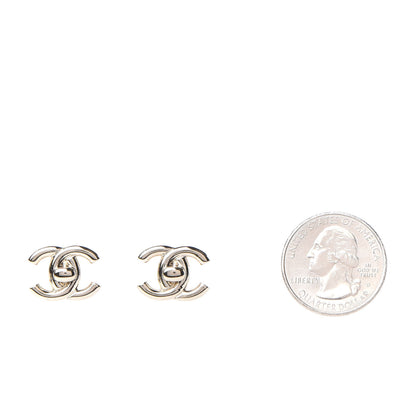 Chanel CC Turnlock Earrings Gold 2 of 5