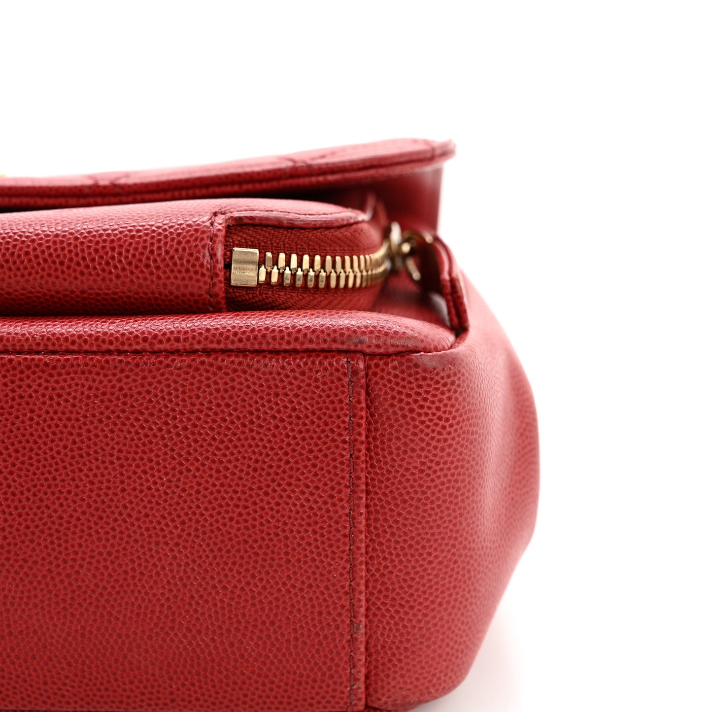 Caviar Quilted Medium Business Affinity Flap Red