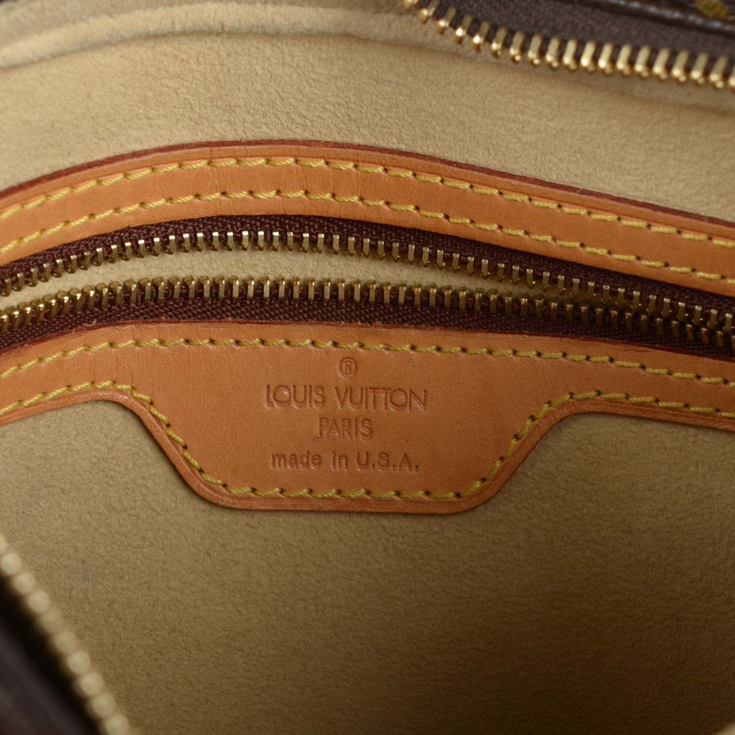 Louis Vuitton Monogram Looping MM 9 of 9