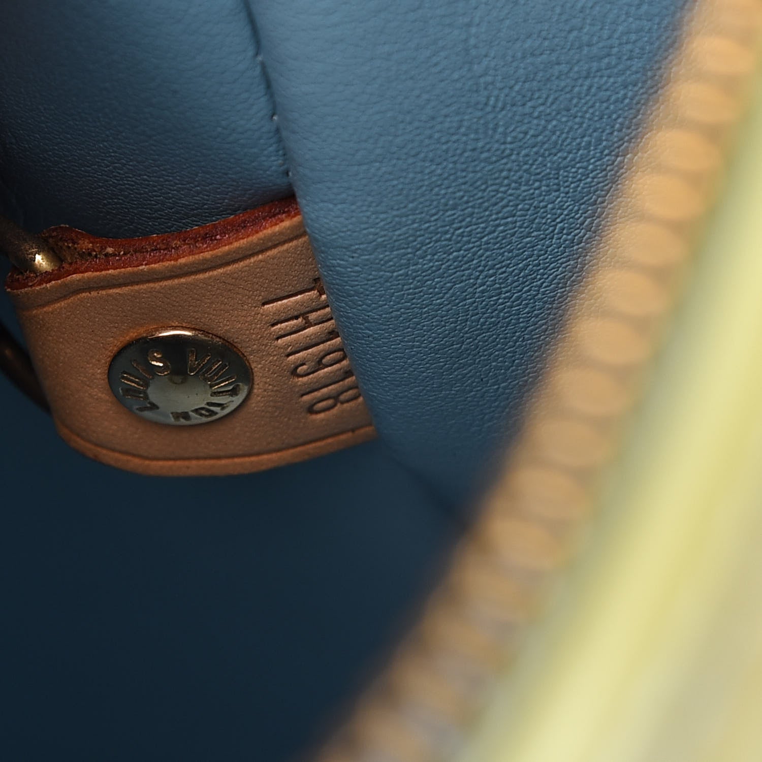 Louis Vuitton Vernis Houston Baby Blue 9 of 10