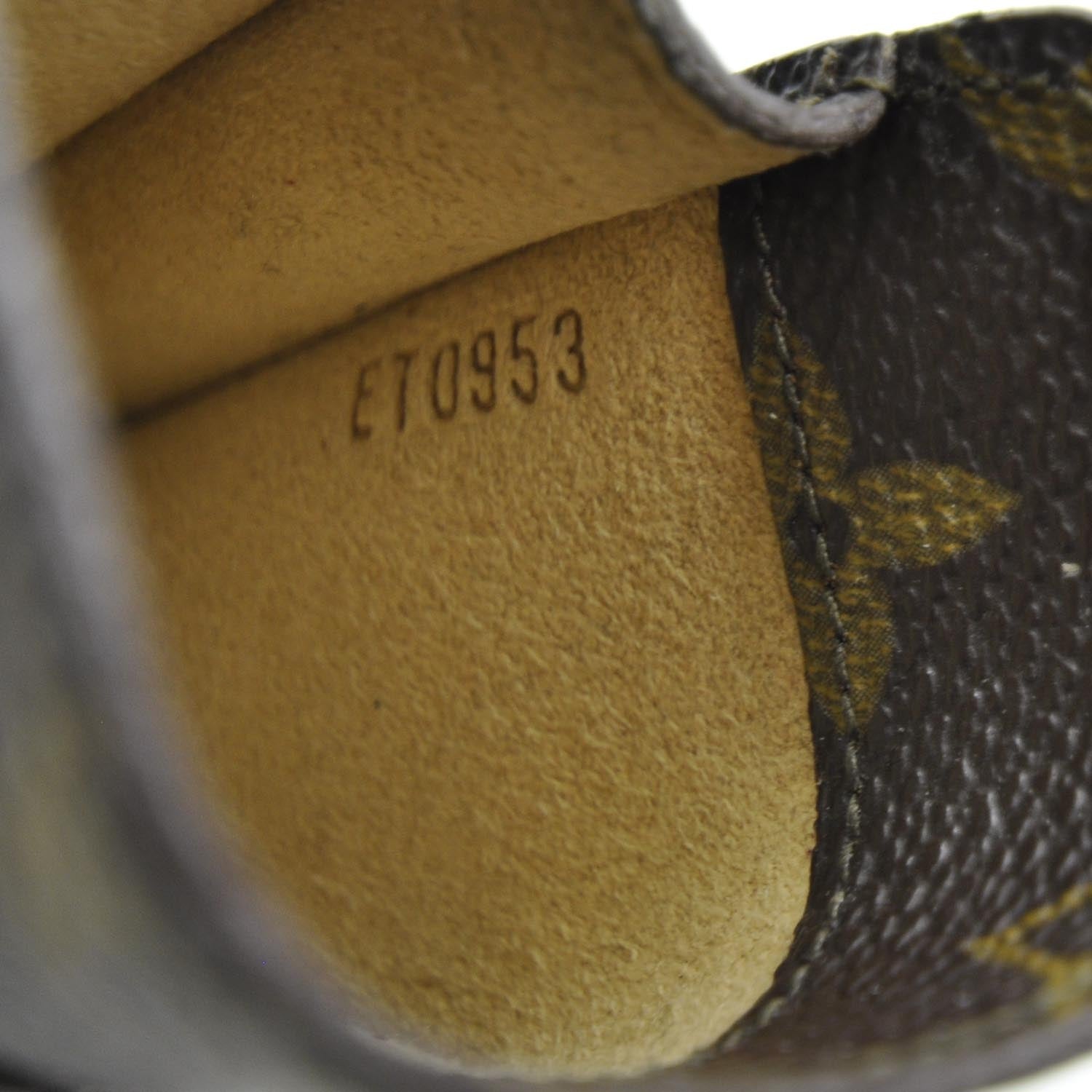 Louis Vuitton Monogram Etui a Lunettes Simple Eyeglass Case 5 of 5