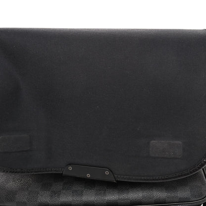 Louis Vuitton Damier Graphite Daniel MM 6 of 10