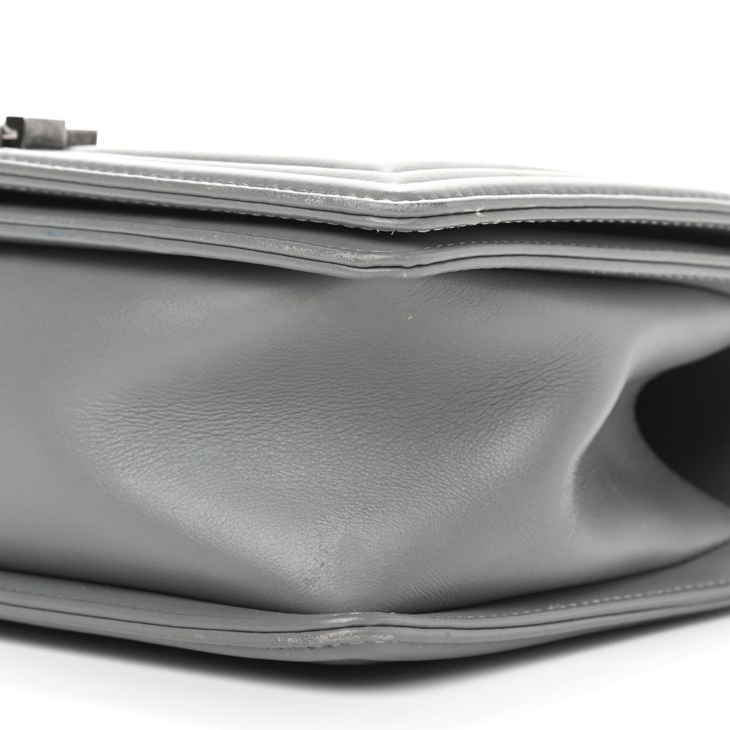Lambskin Quilted Medium Boy Flap Grey