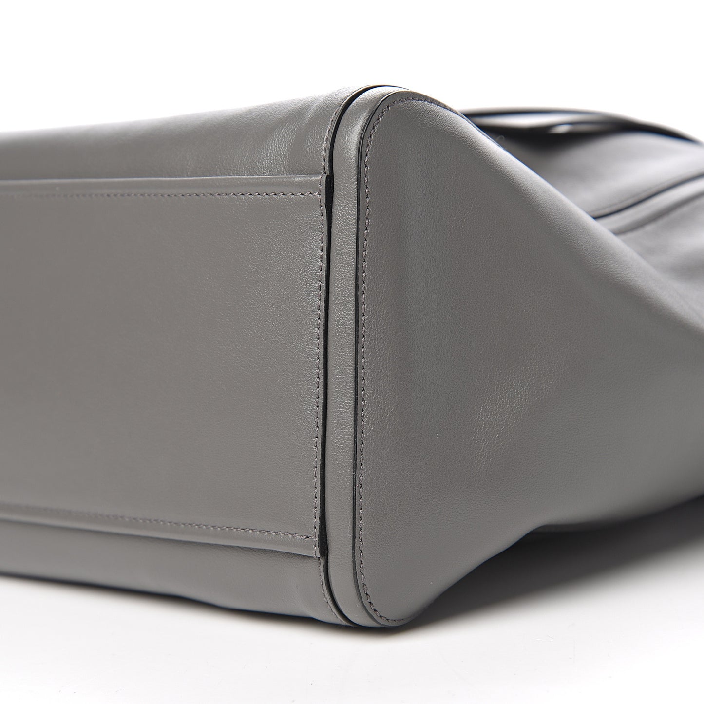 Grace Lux Light Medium Ouverture Shoulder Bag Marmo