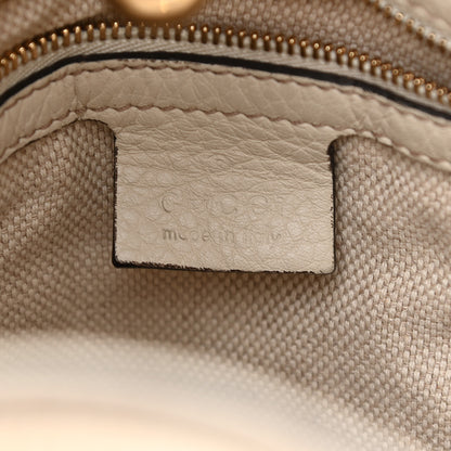 Gucci Pebbled Calfskin Medium Soho Chain Shoulder Bag Off White 5 of 10