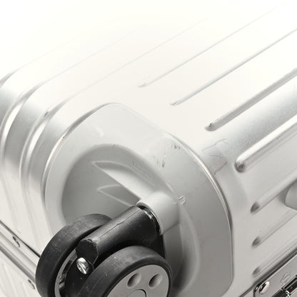 Rimowa Aluminum Original Cabin Plus Silver 7 of 9