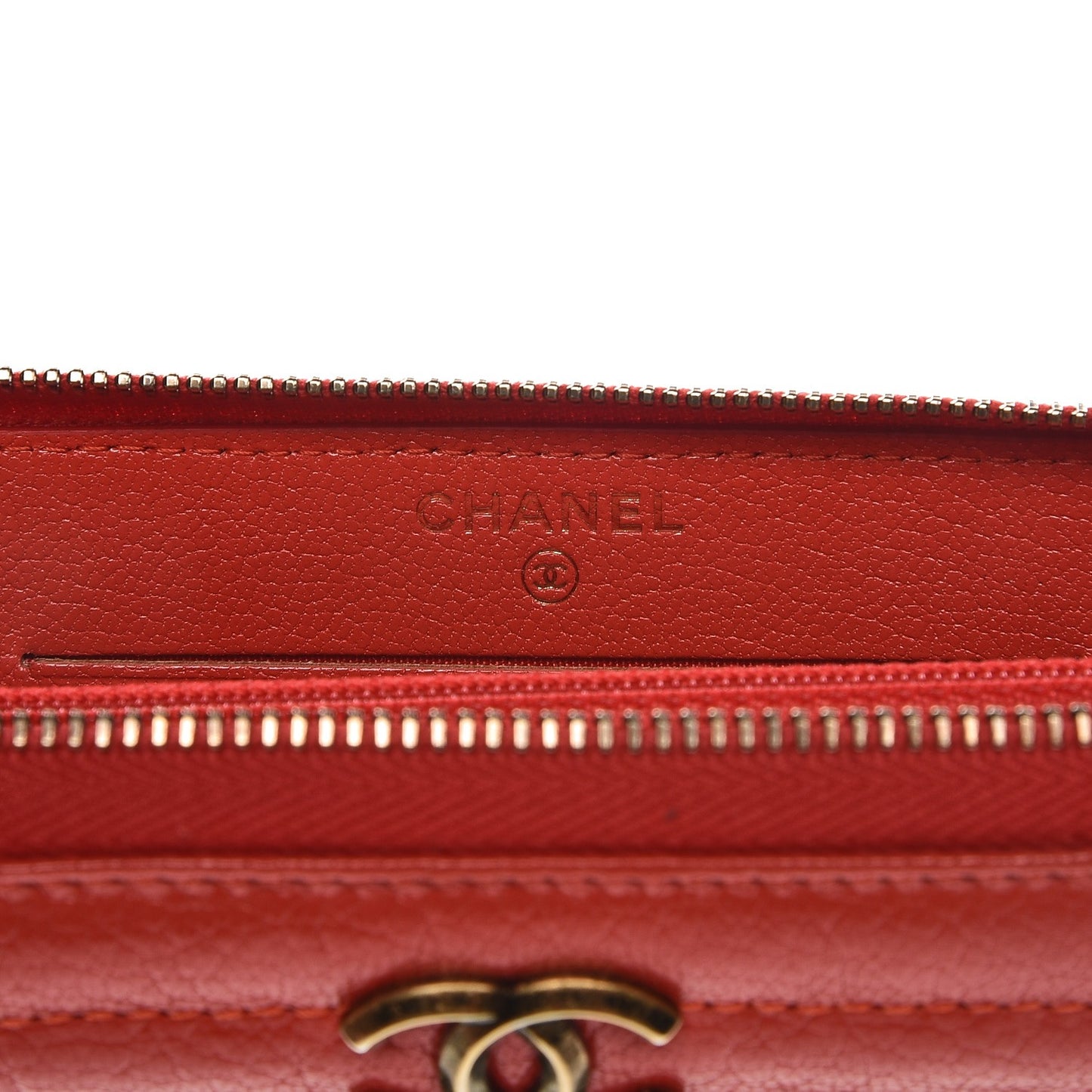 Shiny Goatskin Diagonal Quilted Small Zip Around Wallet Red