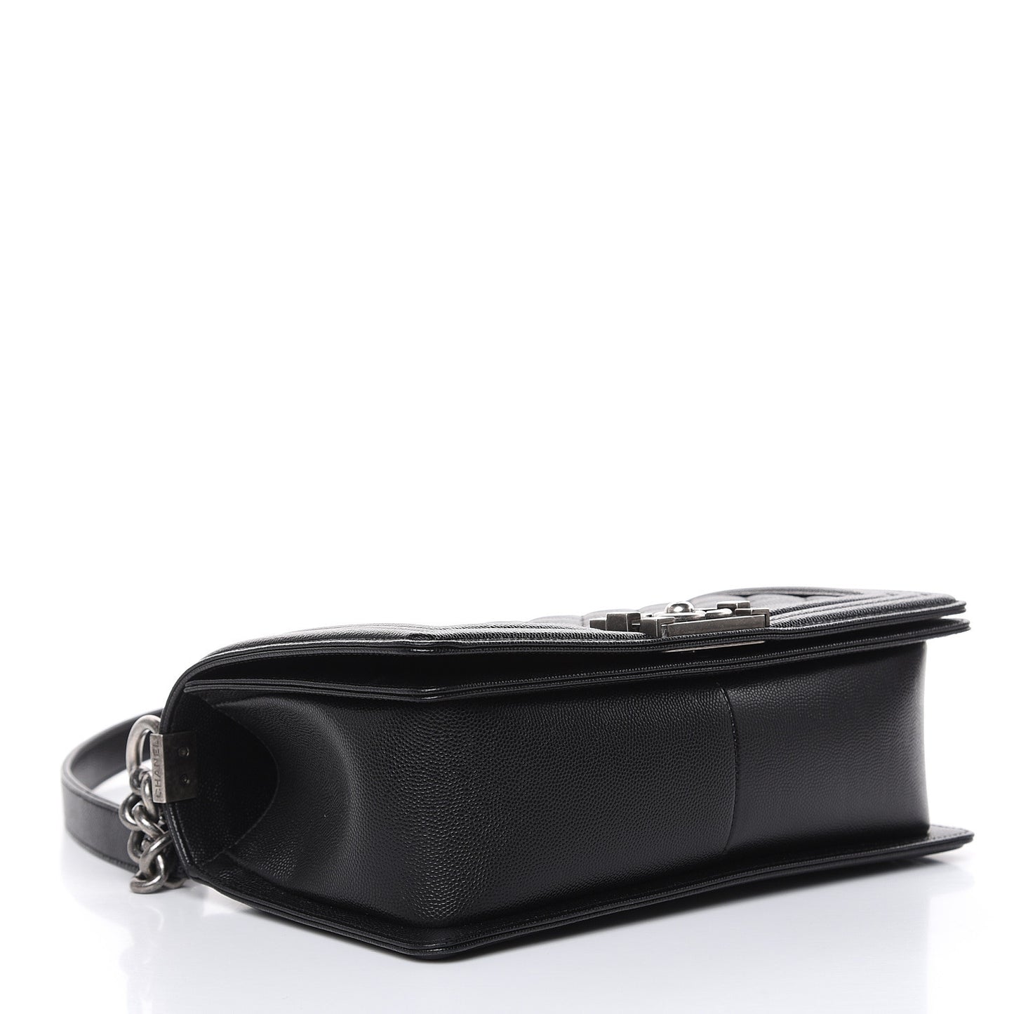 Caviar Quilted Medium Boy Flap Black