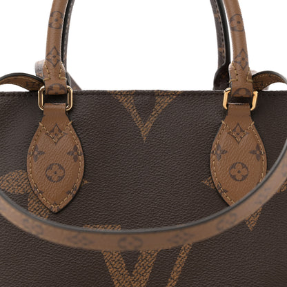 Louis Vuitton Reverse Monogram Giant Onthego MM 8 of 10
