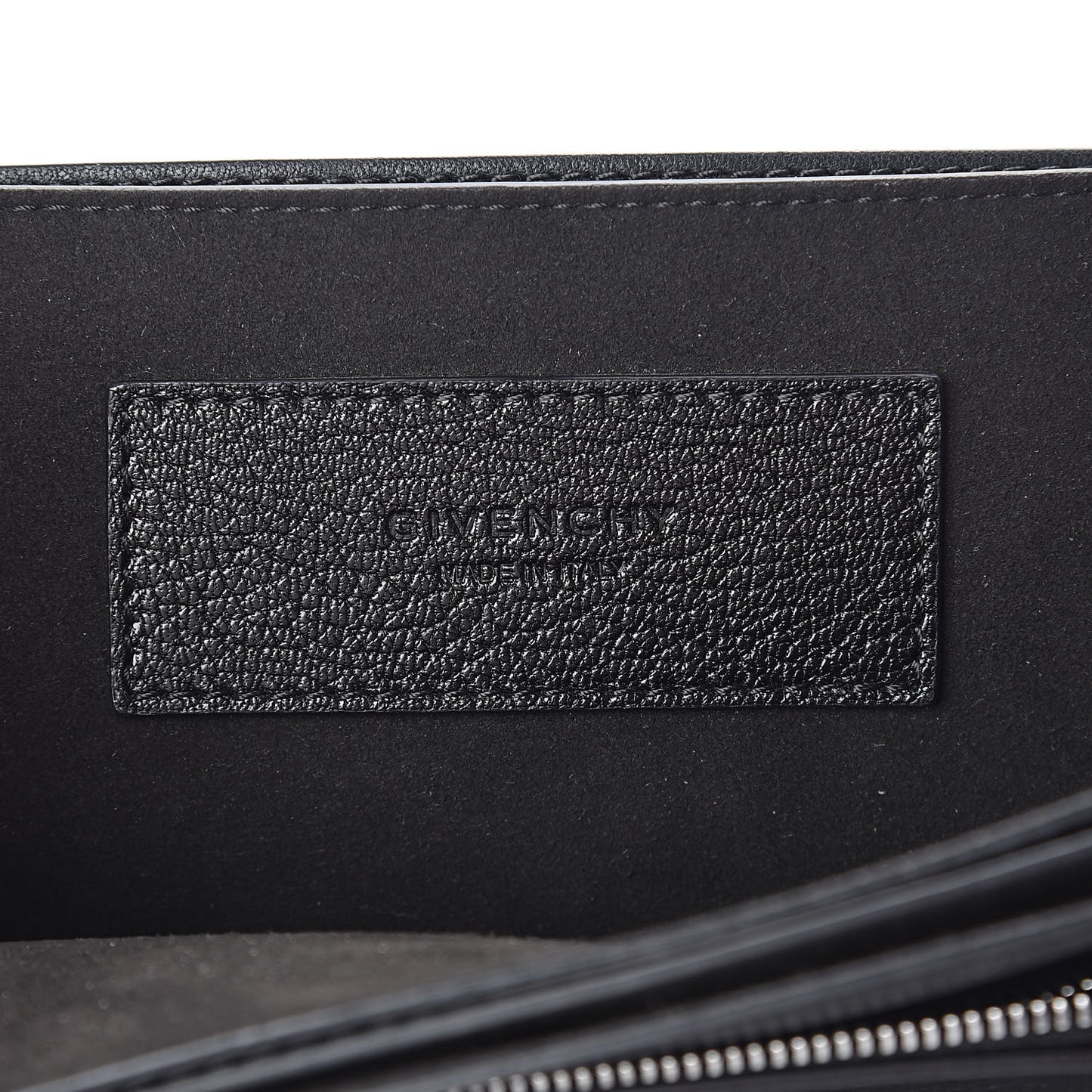 Sugar Goatskin Medium GV3 Shoulder Bag Black