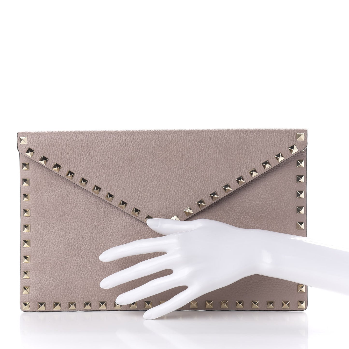Pebbled Calfskin Rockstud Envelope Clutch Poudre