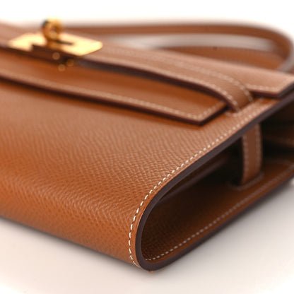 Hermes Epsom Kelly Wallet To Go Gold 9 of 10