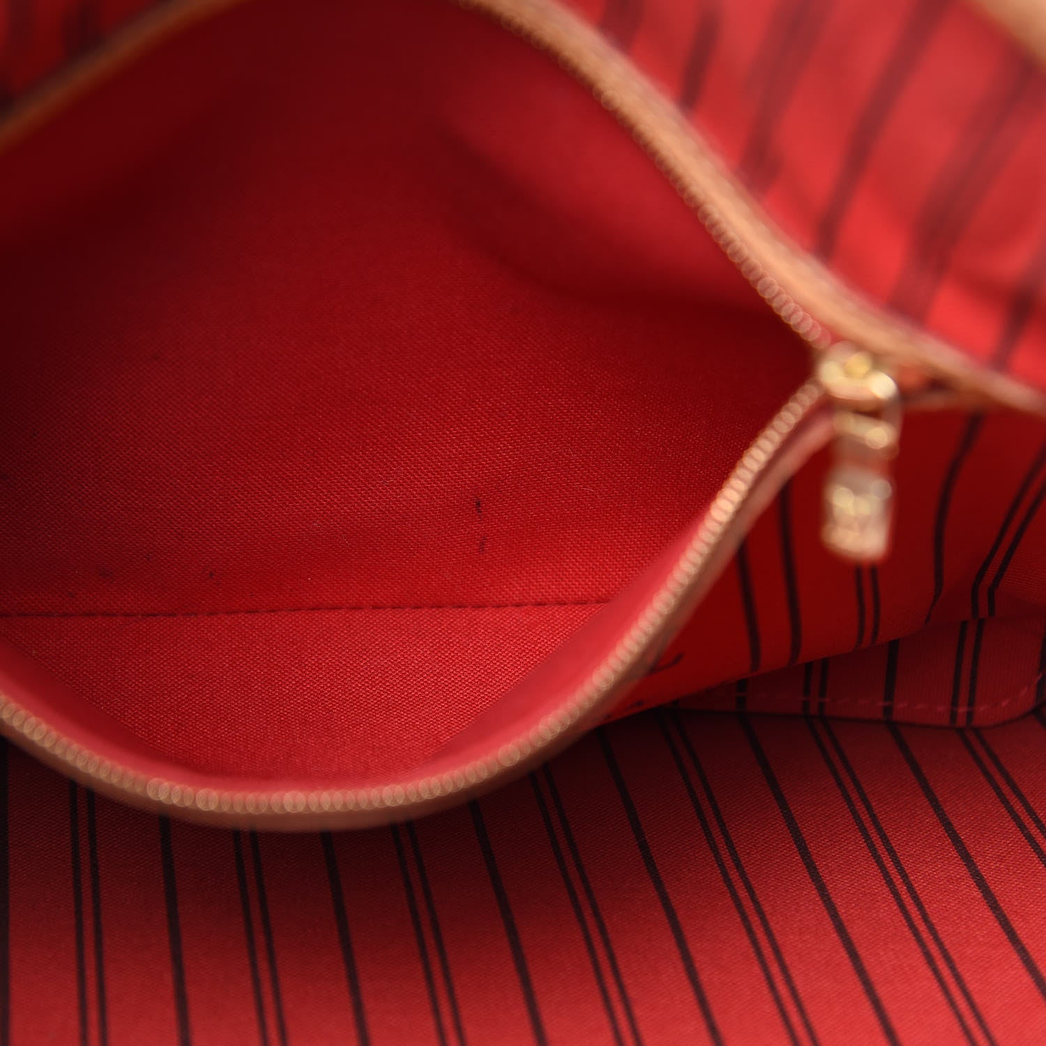 Louis Vuitton Monogram Neo Neverfull MM Cherry 9 of 19