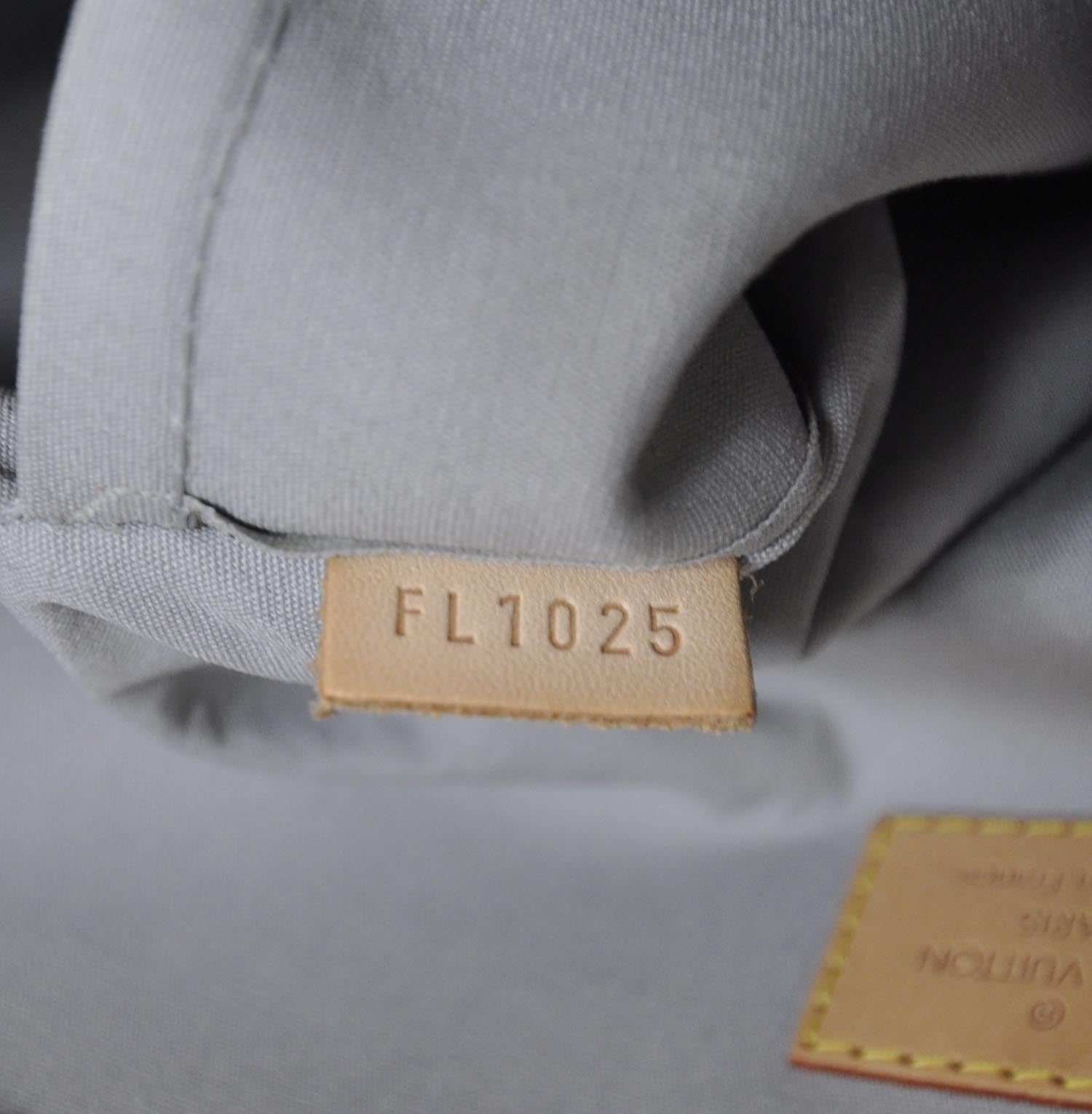 Louis Vuitton Vernis Brentwood Perle 11 of 11