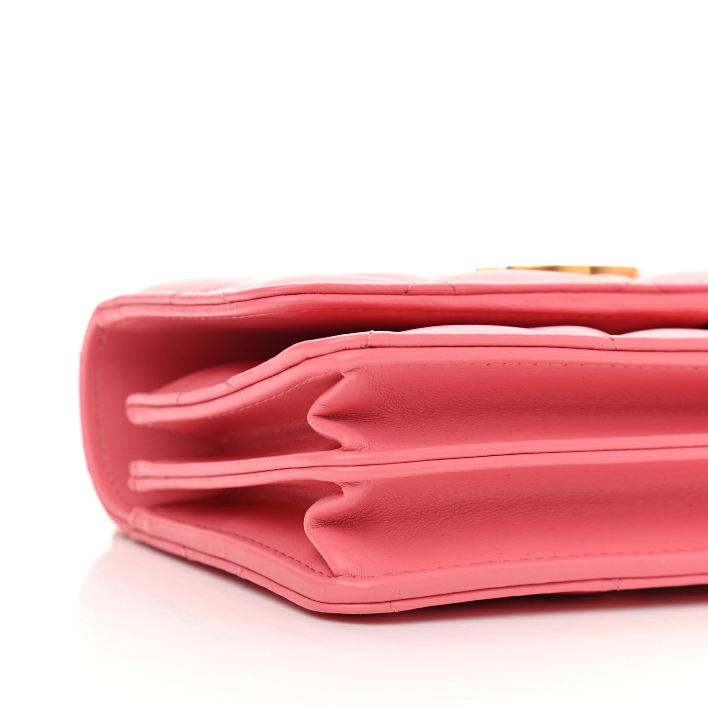 Lambskin Enamel Quilted Pending Clutch With Chain Pink