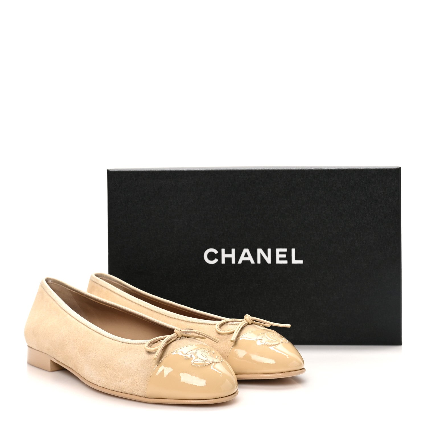 Chanel Suede Patent Calfskin Cap Toe CC Ballerina Flats 39.5 Beige 9 of 9