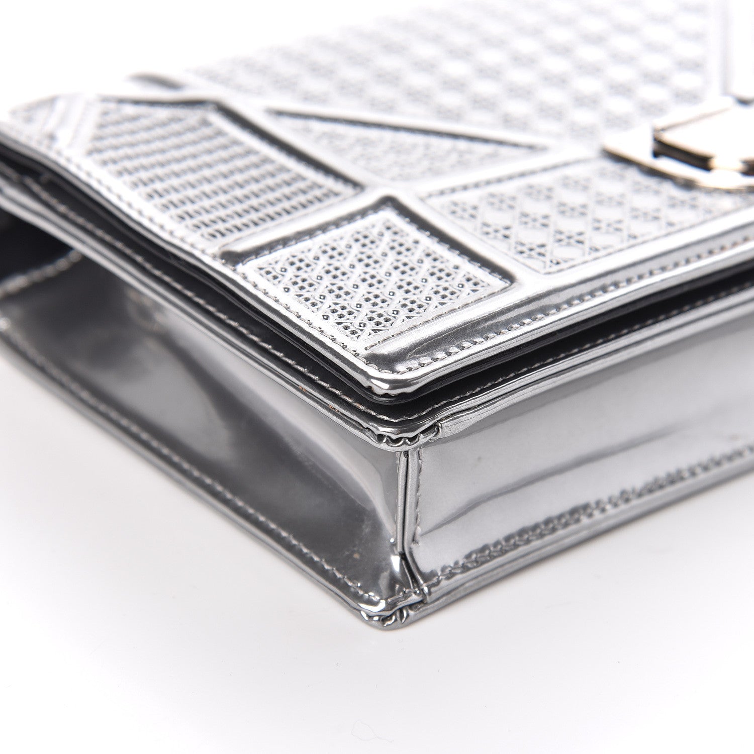 Christian Dior Metallic Patent Micro-Cannage Diorama Wallet on Chain Pouch Silver 5 of 9