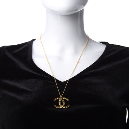Chanel Metal CC Paris Button Necklace Gold 2 of 5