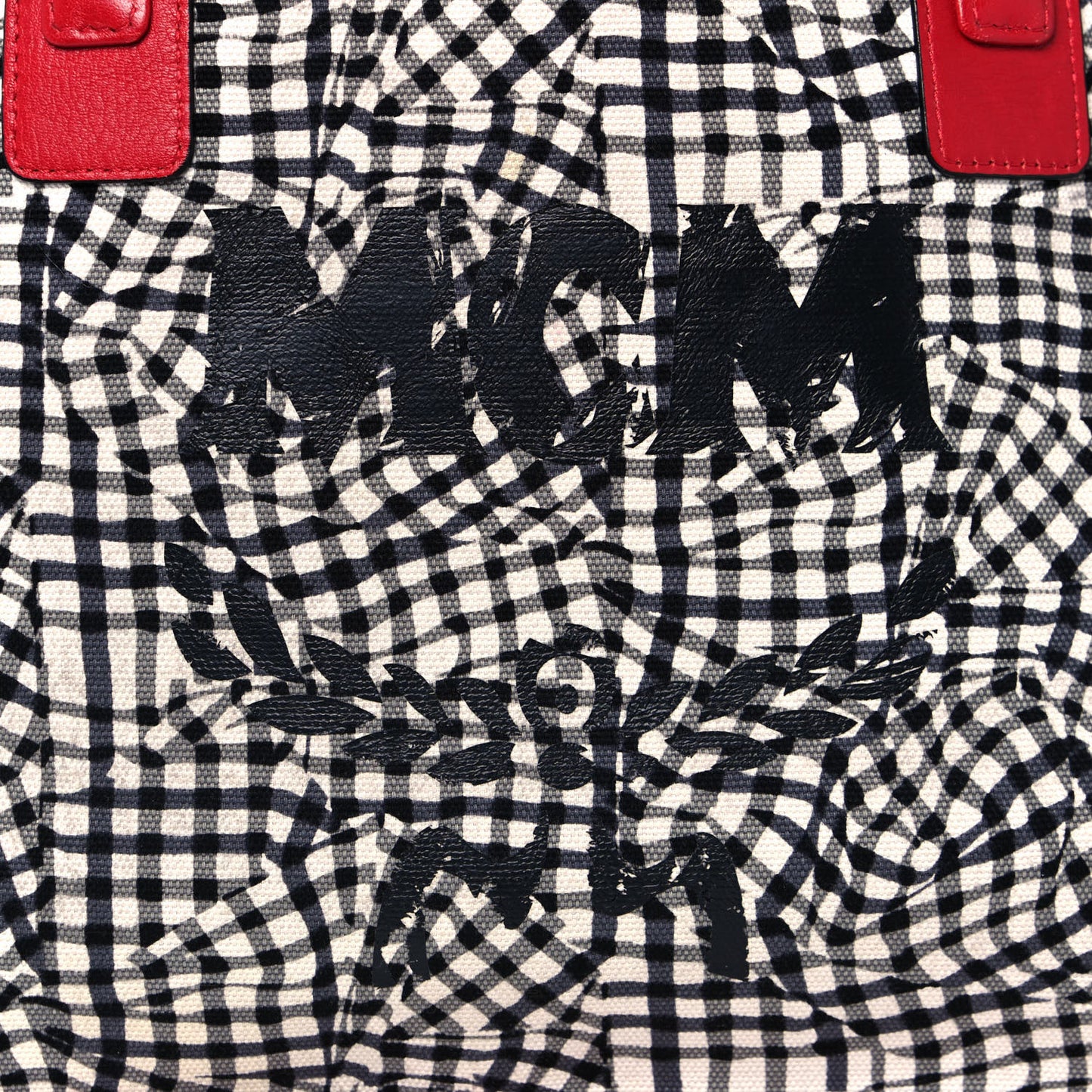 Visetos Medium Liz Reversible Shopper Tote Ruby Red