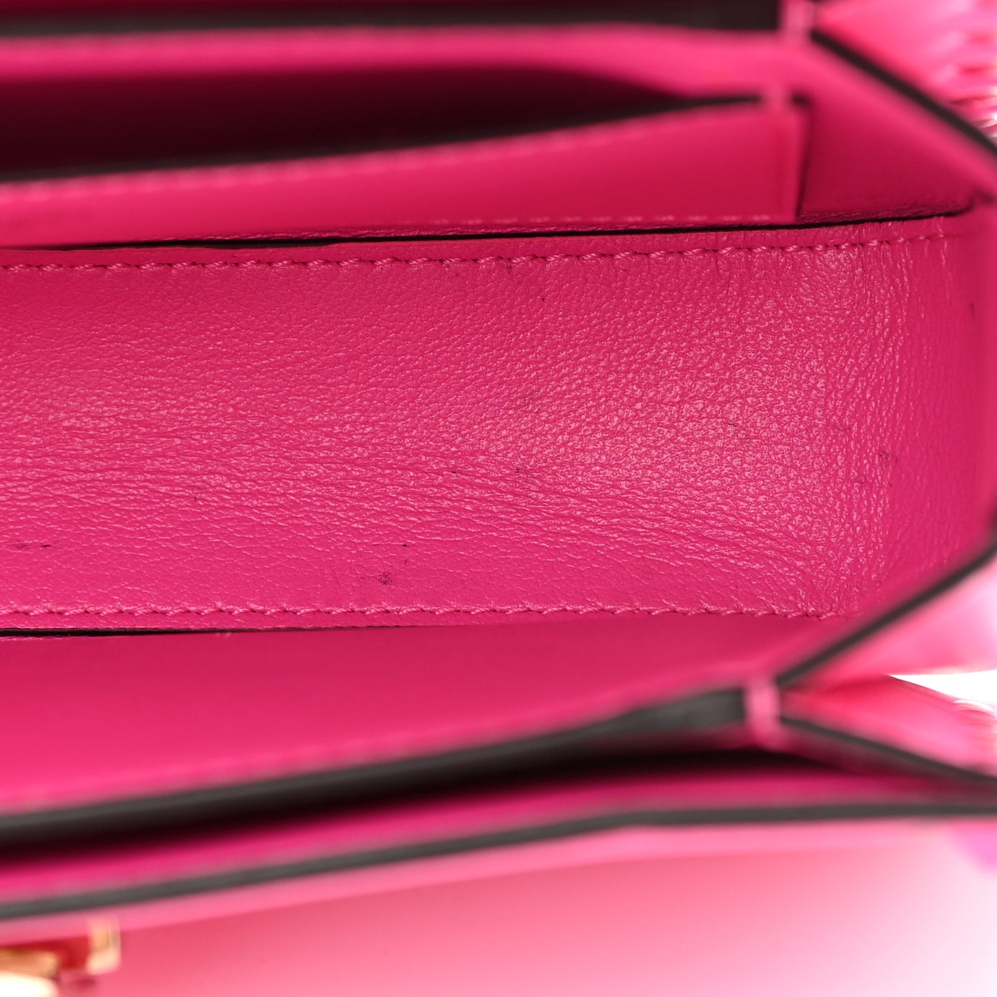 Smooth Calfskin Enamel Tonal Small Rockstud23 Shoulder Bag Pink PP