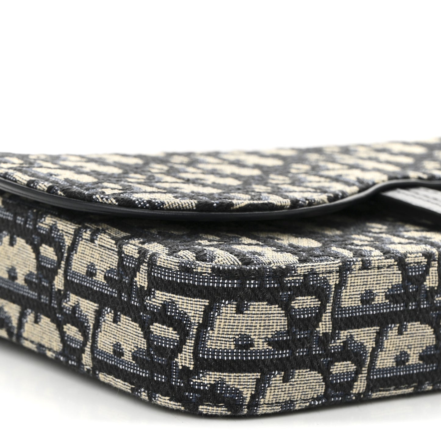 Oblique Saddle Chain Long Wallet Blue