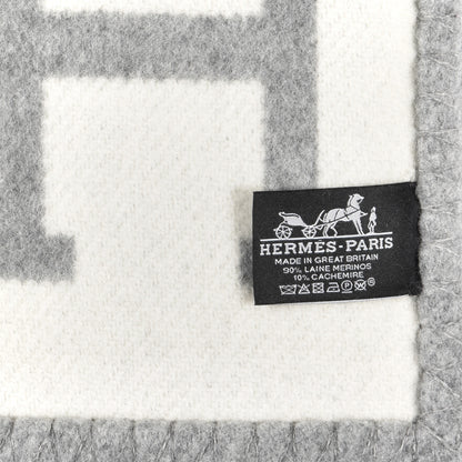 Hermes Wool Cashmere Avalon III Blanket Ecru Gris Clair 3 of 3