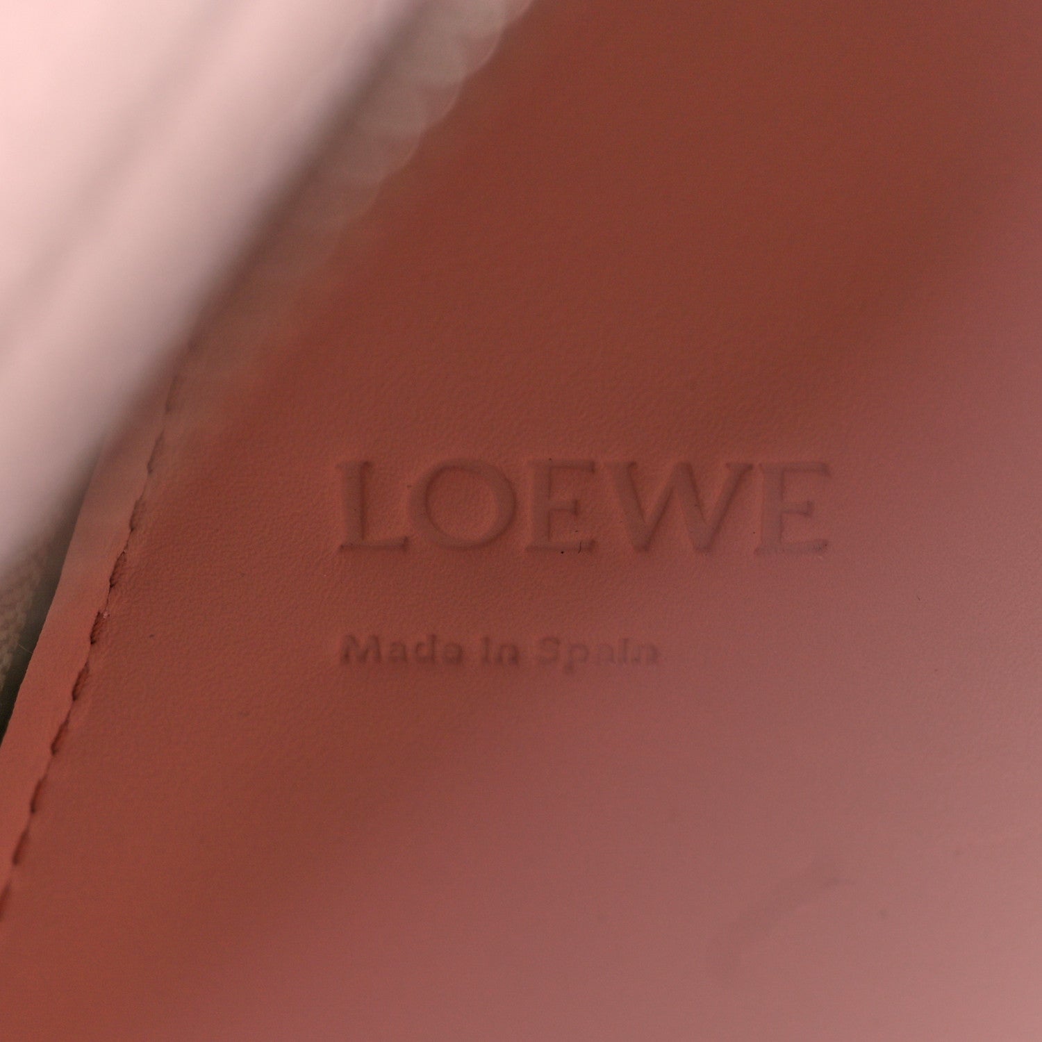 Loewe Nubuck Calfskin Berlingo Shoulder Bag Pink 6 of 16