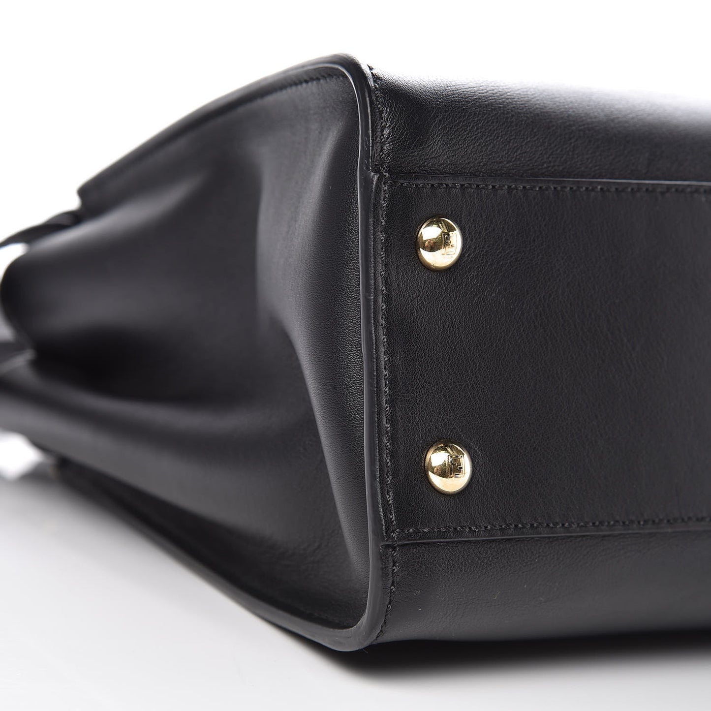 Vitello Seta Shiny Nappa Medium Peekaboo Iconic Satchel Black