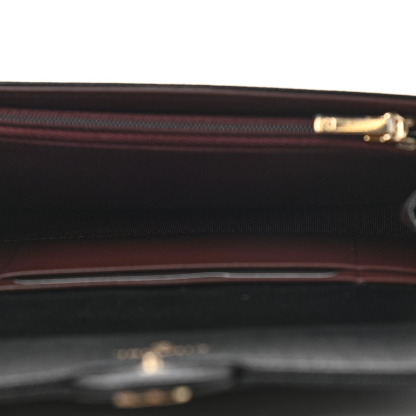 Caviar Quilted Medium Gusset Flap Wallet Black
