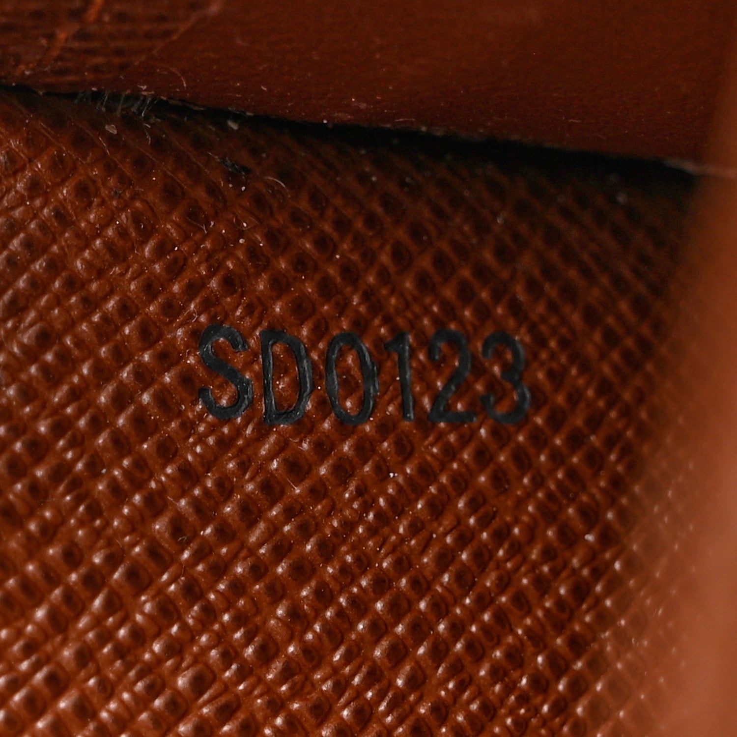 Louis Vuitton Monogram Sarah Wallet 6 of 9