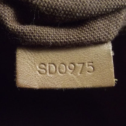 Louis Vuitton Monogram Alma 9 of 10