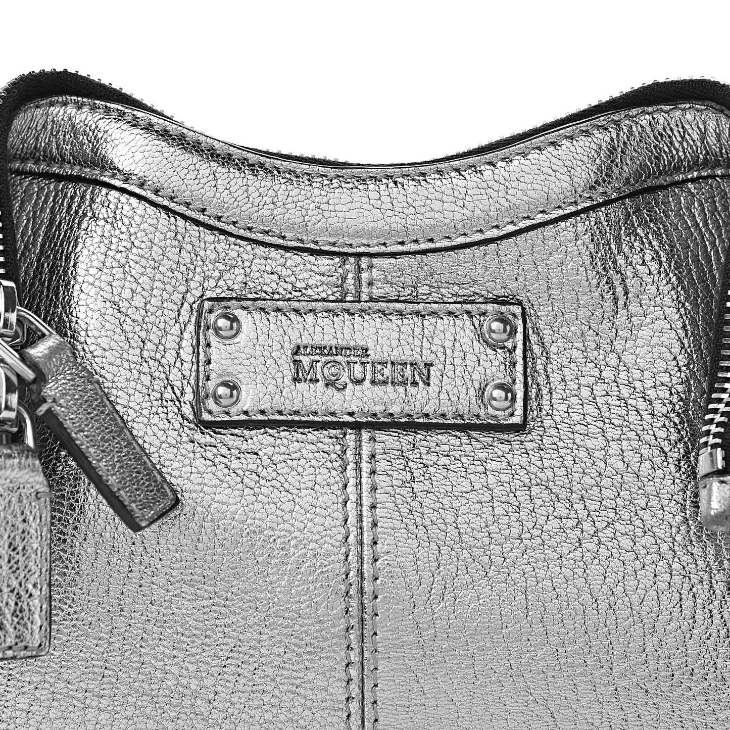 Metallic Lambskin De Manta Clutch Silver