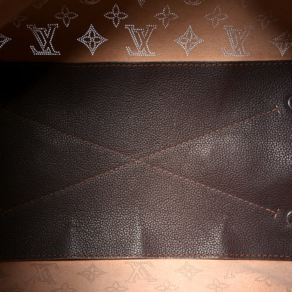 Louis Vuitton Mahina Carmel Hobo Chocolate 5 of 9