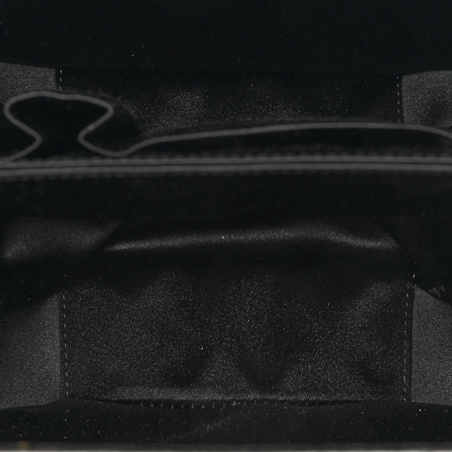 Snakeskin Box Kisslock Crosssbody Black