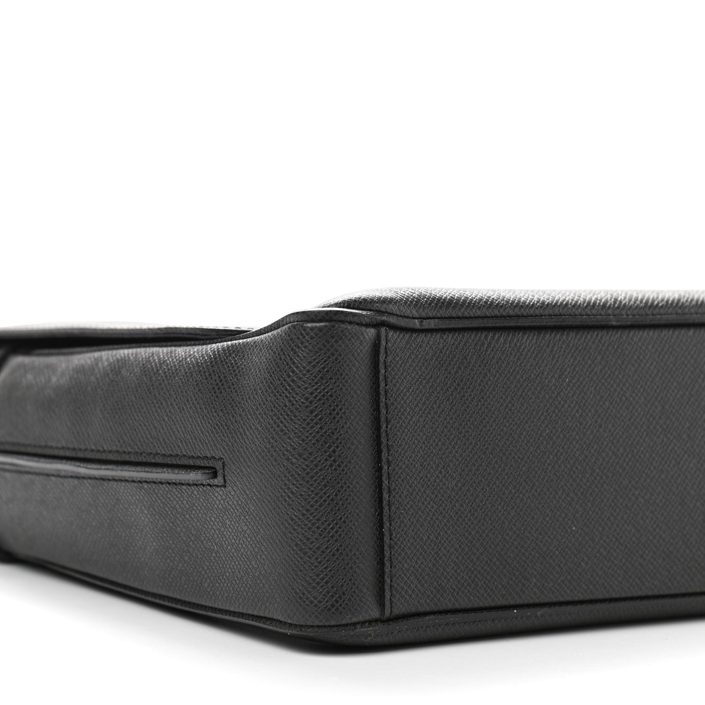 Taiga Roman MM Messenger Black