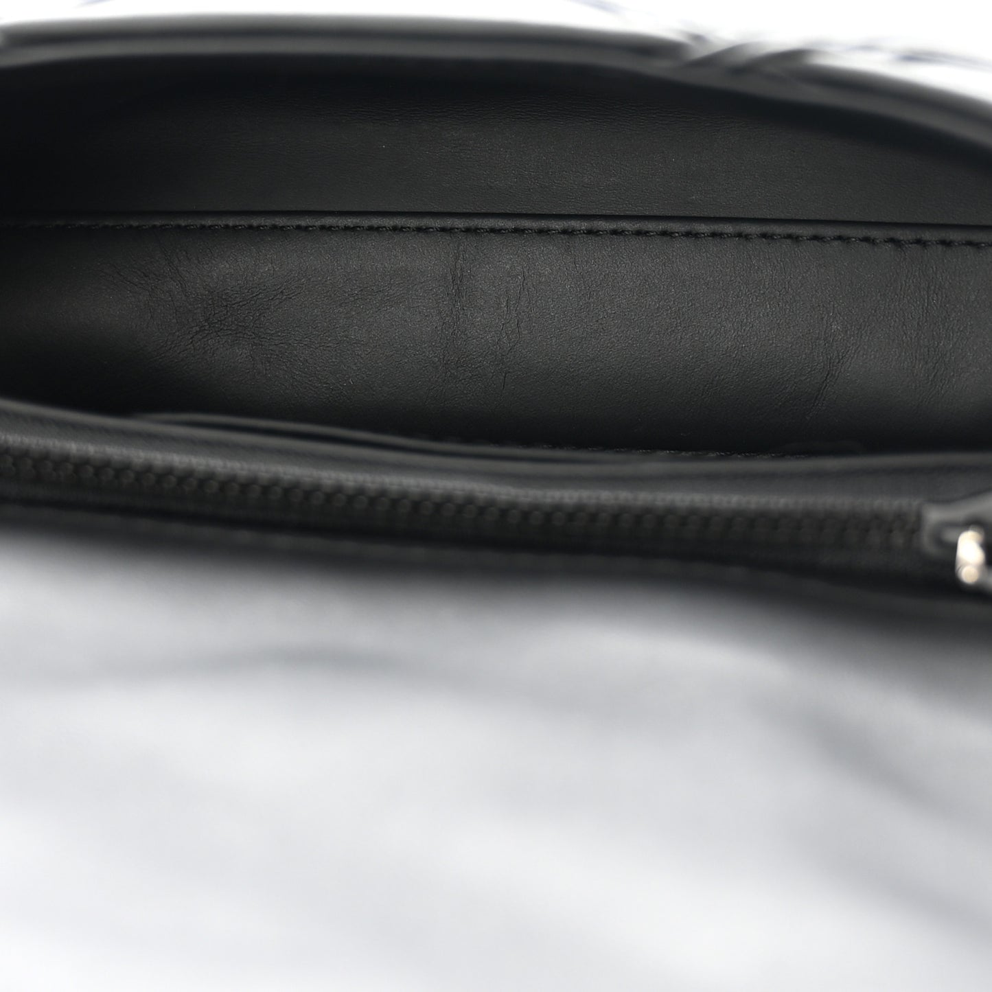 Lambskin Malletage Monochrome Top Handle GO-14 MM Black