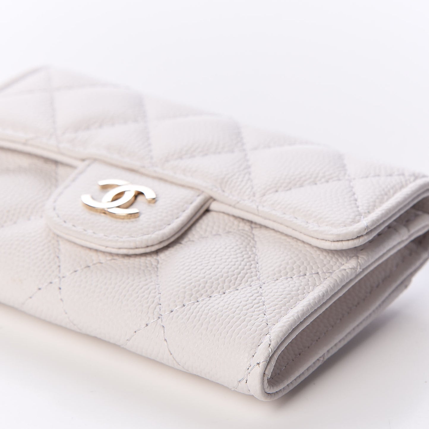 Caviar Quilted Flap Card Holder Wallet White