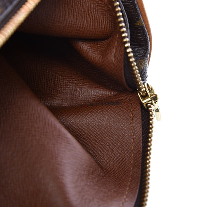 Louis Vuitton Monogram Papillon 30 7 of 13