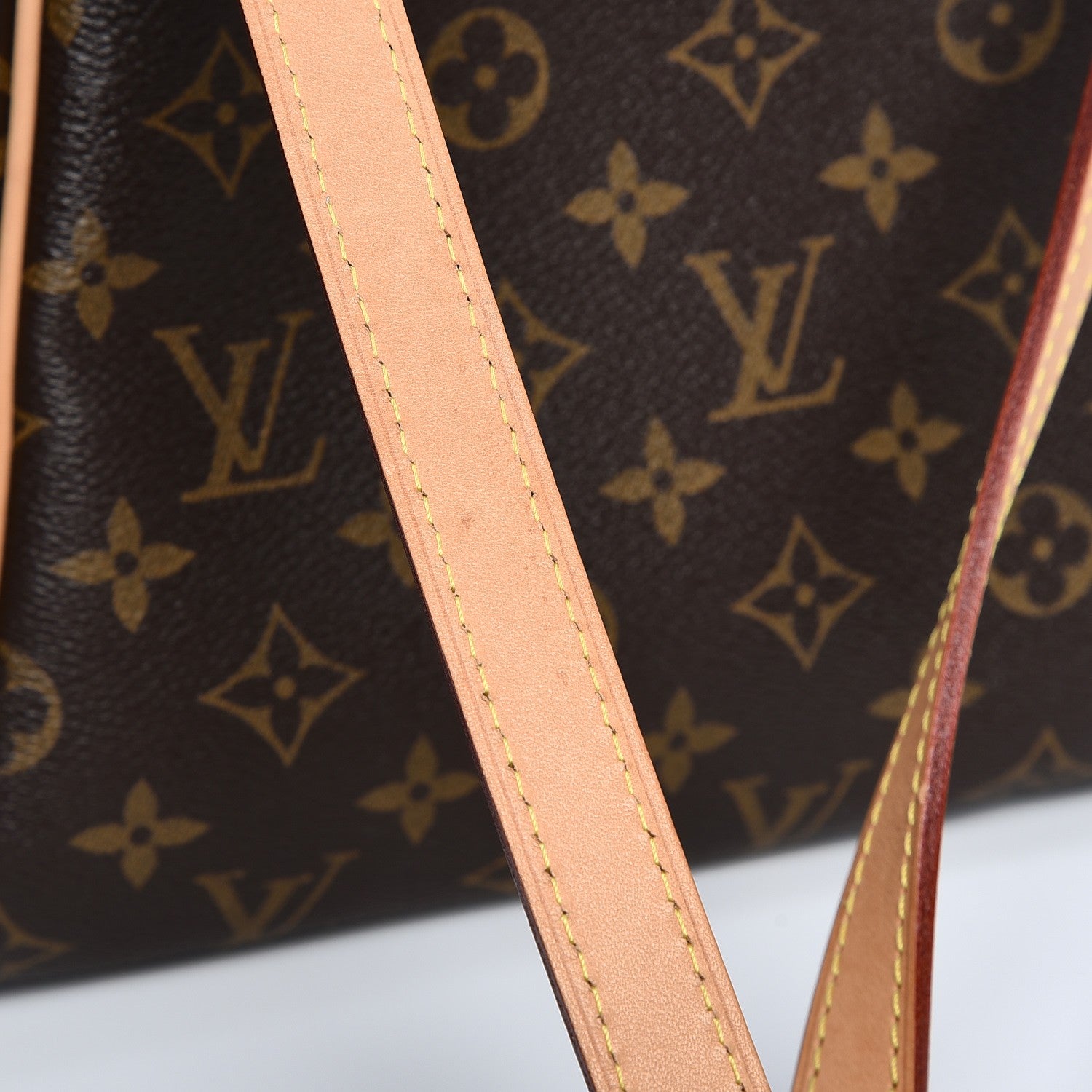 Louis Vuitton Monogram Totally MM 9 of 9