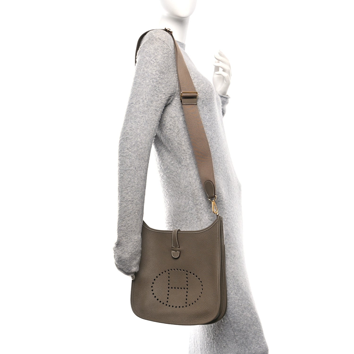 Hermes Taurillon Clemence EVELYNE III PM Etoupe 2 of 11